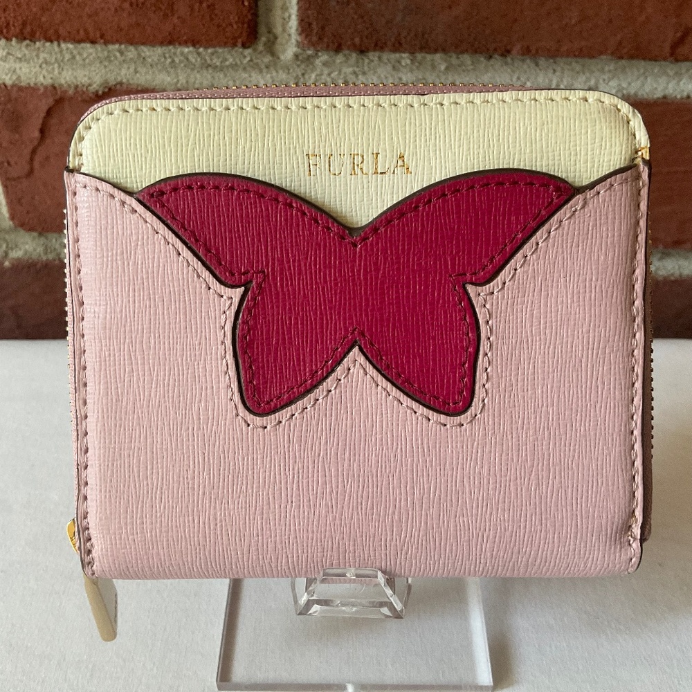Furla Butterfly Small Zip Around Leather Wallet NWOT